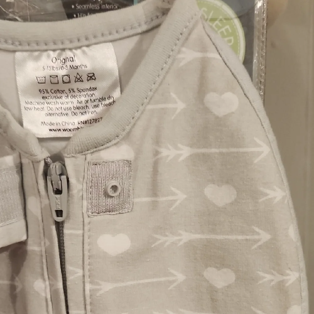 Gray Baby Swaddle with Heart Pattern - Picture 4 of 8